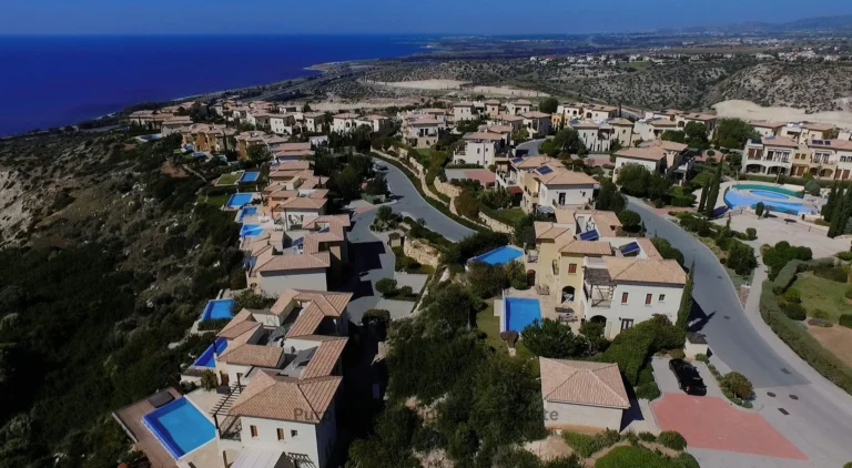 2 Bedroom Apartment for Sale in Aphrodite Hills, Paphos District