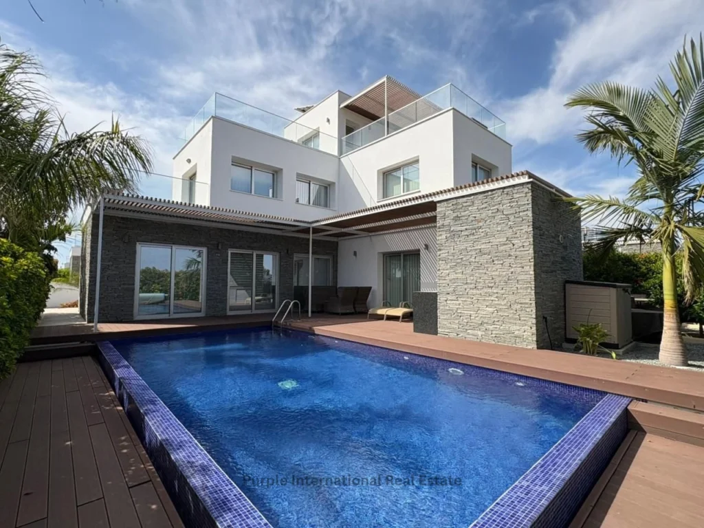 186m² House for Sale in Geroskipou, Paphos District