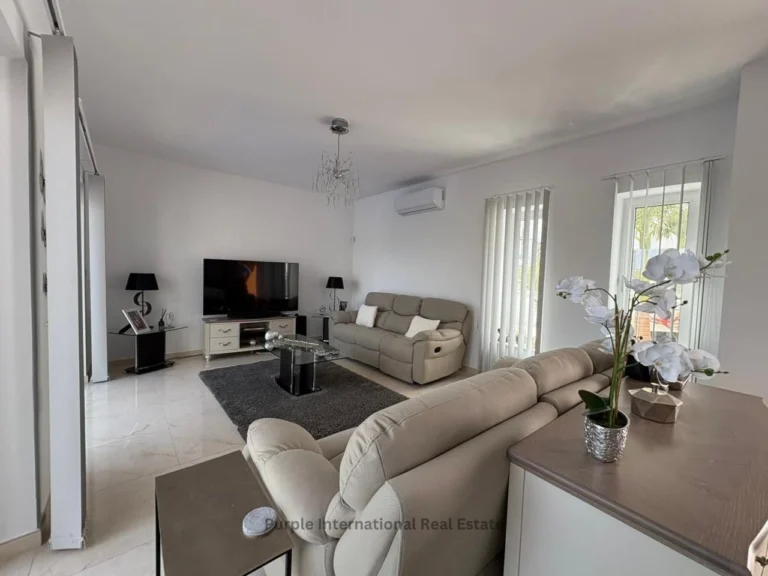 186m² House for Sale in Geroskipou, Paphos District