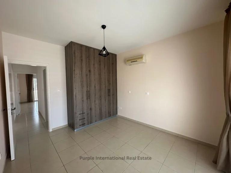 2 Bedroom Apartment for Sale in Paphos – Universal