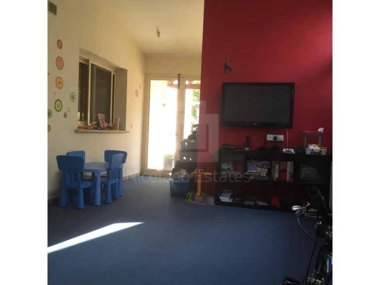 4 Bedroom House for Rent in Makedonitissa, Nicosia District