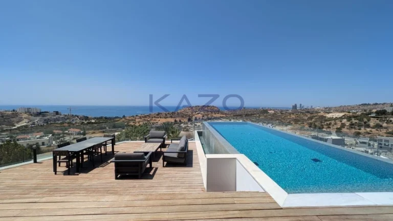 4 Bedroom House for Sale in Agios Tychonas, Limassol District