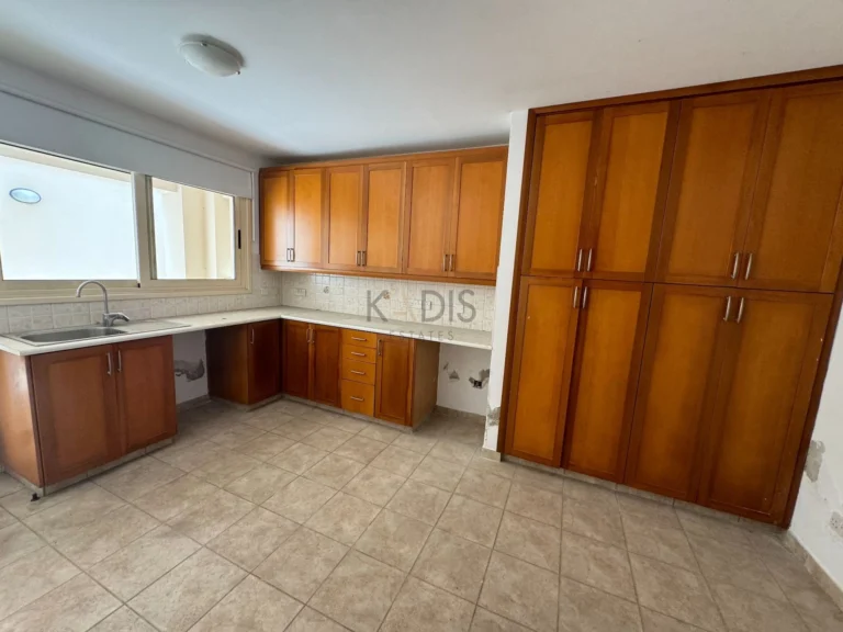 4 Bedroom House for Sale in Aglantzia, Nicosia District