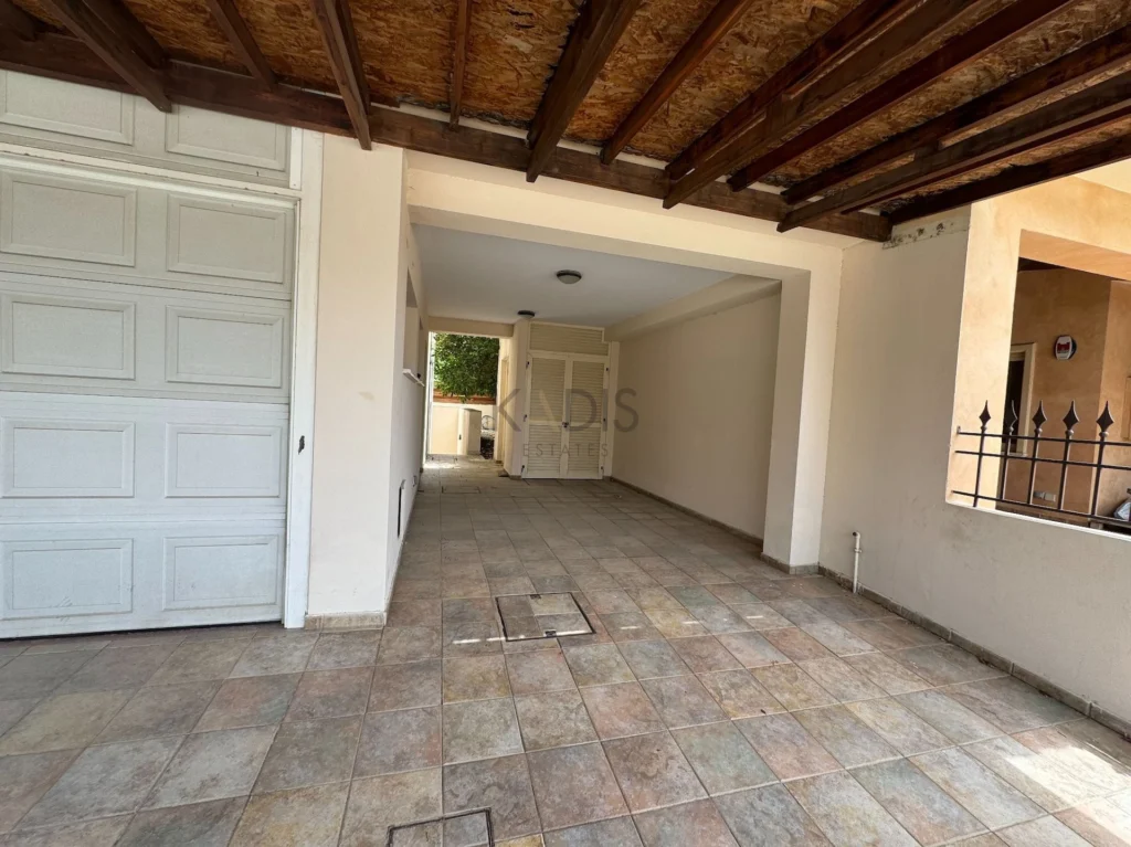 4 Bedroom House for Sale in Aglantzia, Nicosia District