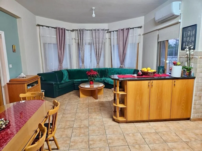 Cheap Houses and Villas for Sale Limassol up to 600000 euro