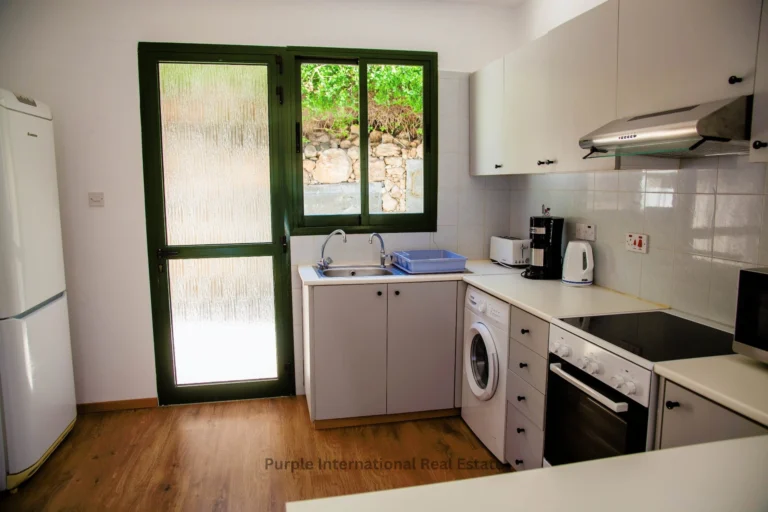 1381m² Building for Sale in Kissonerga, Paphos District
