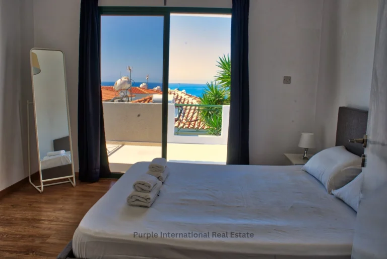 1381m² Building for Sale in Kissonerga, Paphos District