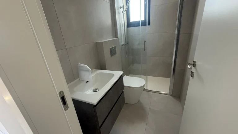 2 Bedroom Apartment for Sale in Paphos – Universal