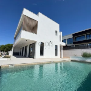 4 Bedroom House for Sale in Limassol – Agios Athanasios