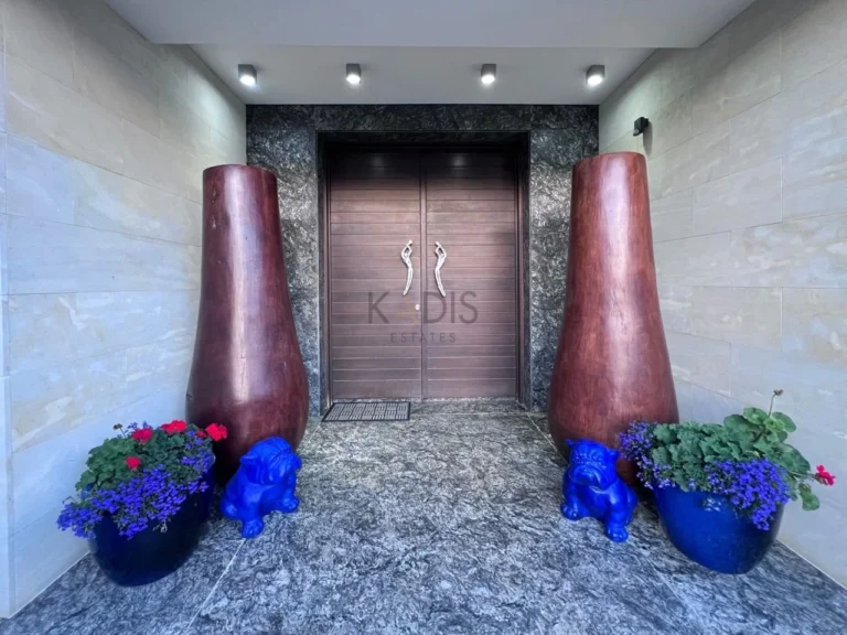 5 Bedroom House for Sale in Engomi, Nicosia District