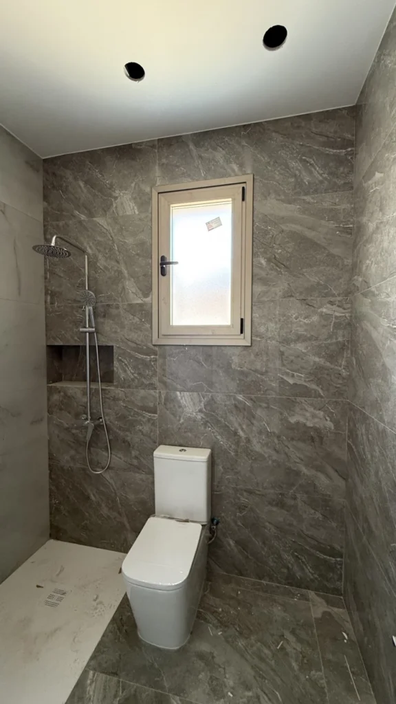 2 Bedroom Apartment for Sale in Germasogeia, Limassol District