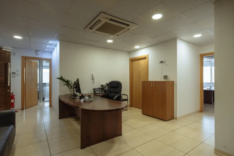 930m² Building for Sale in Larnaca – Agios Nikolaos, Limassol District