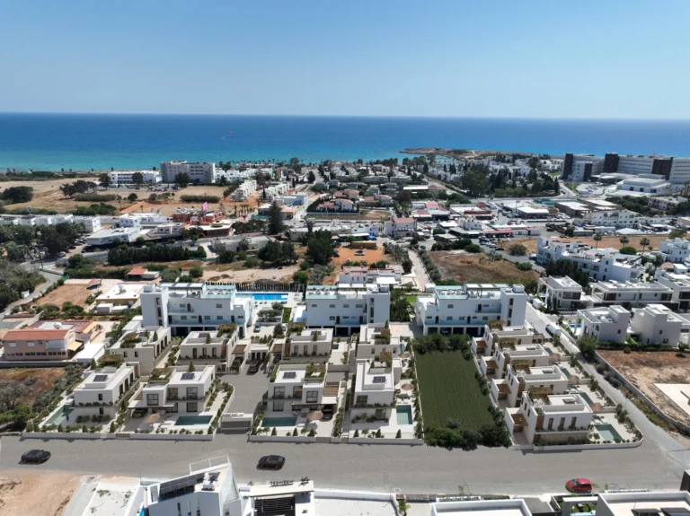 Cheap Houses and Villas for Sale Famagusta up to 800000 euro