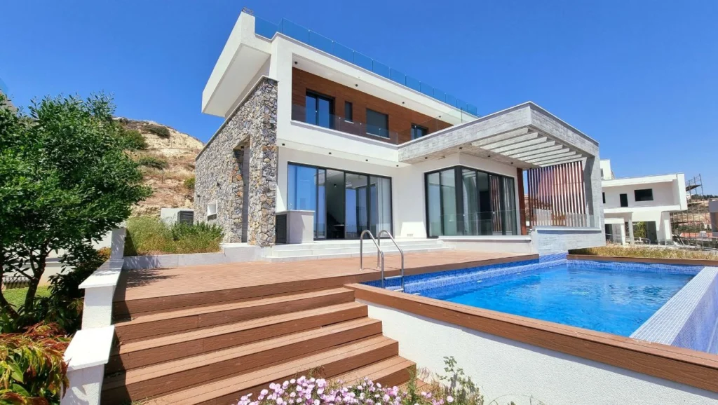 4 Bedroom House for Sale in Agios Tychonas, Limassol District