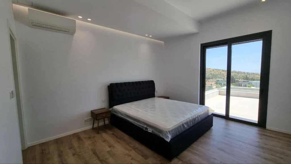 4 Bedroom House for Sale in Agios Tychonas, Limassol District