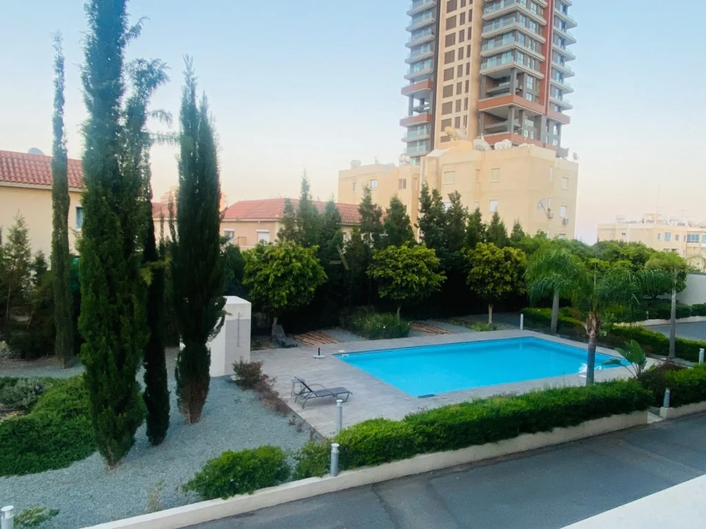 2 Bedroom Apartment for Sale in Agios Tychonas, Limassol District