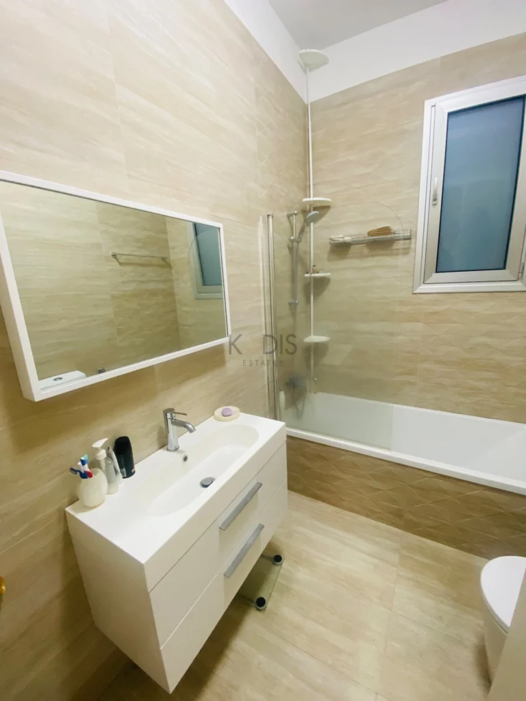 2 Bedroom Apartment for Sale in Agios Tychonas, Limassol District