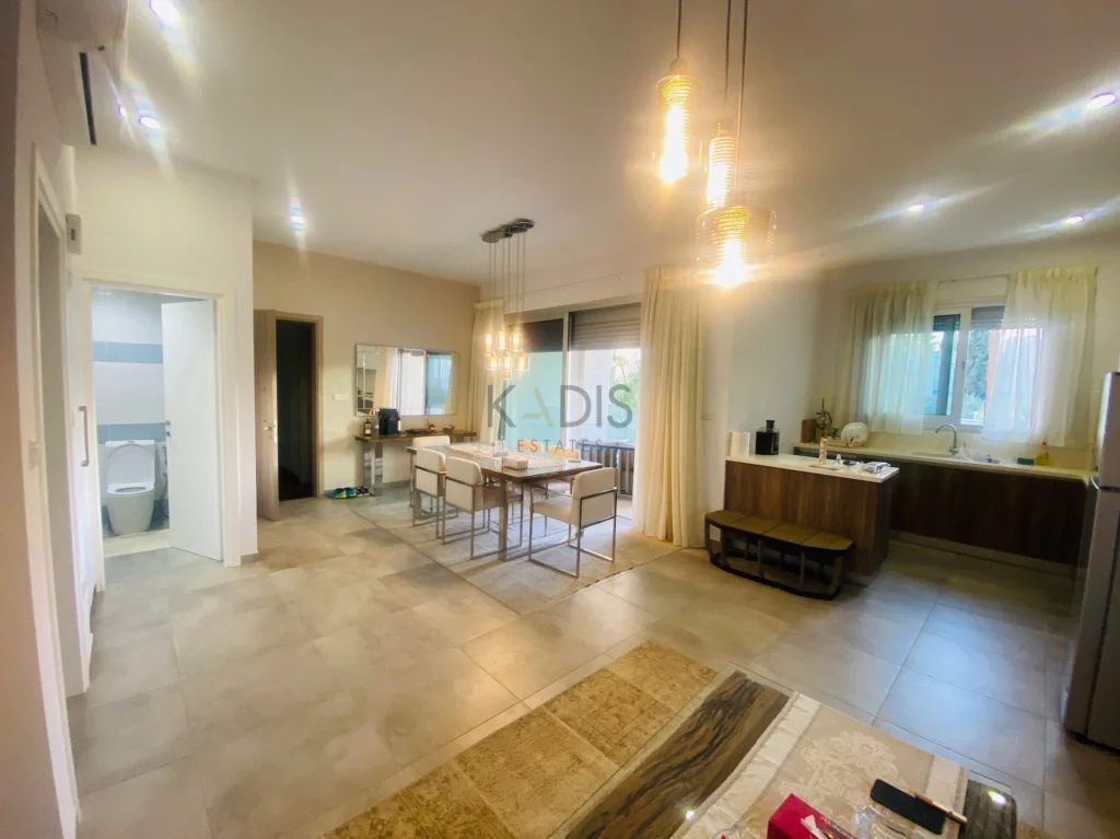 2 Bedroom Apartment for Sale in Agios Tychonas, Limassol District