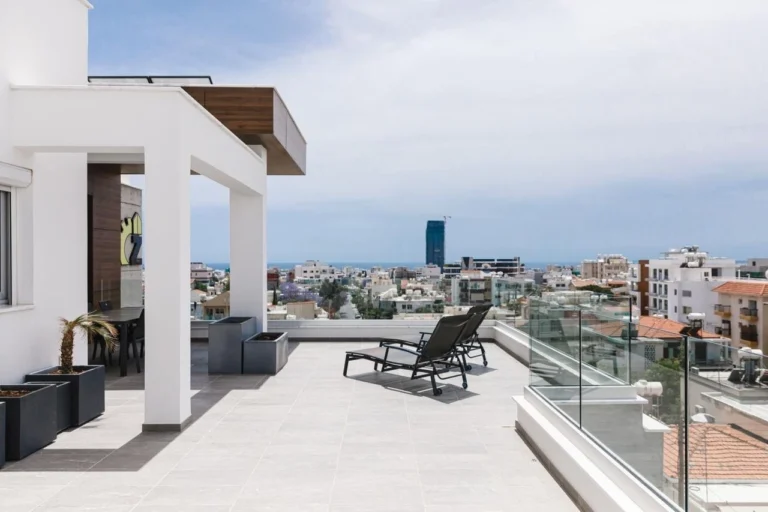 3 Bedroom Apartment for Sale in Limassol – Mesa Geitonia