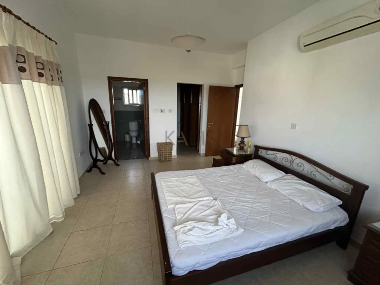 3 Bedroom House for Sale in Erimi, Limassol District