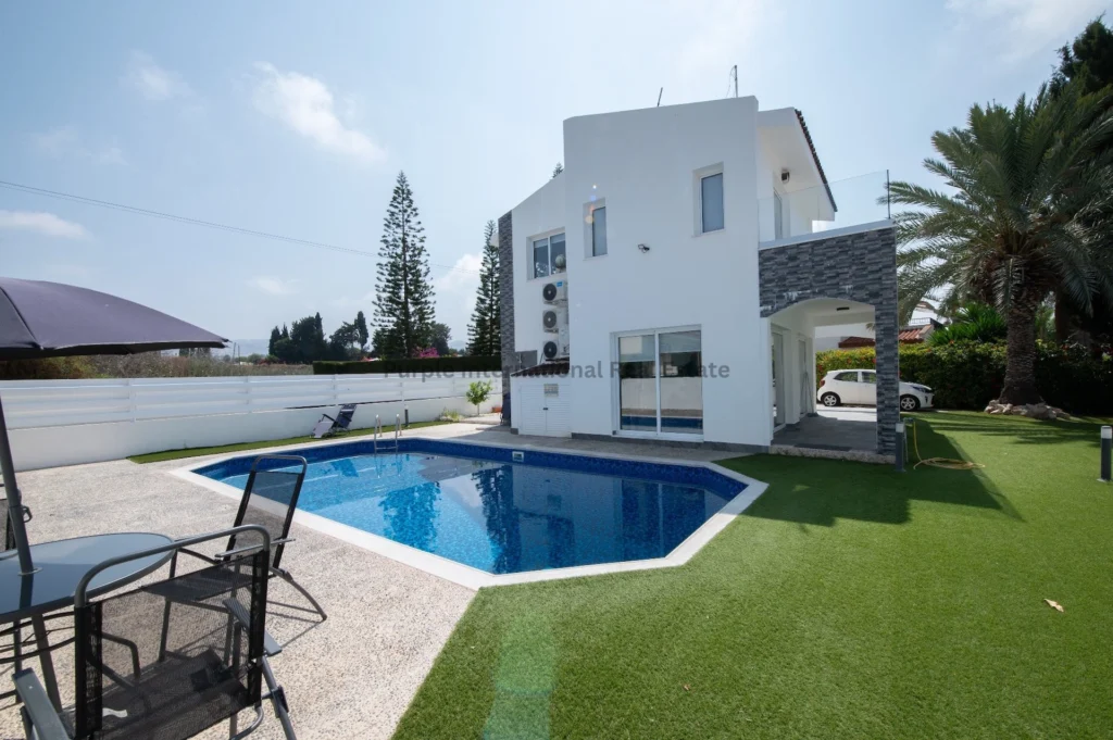 3 Bedroom House for Rent in Coral Bay, Paphos District