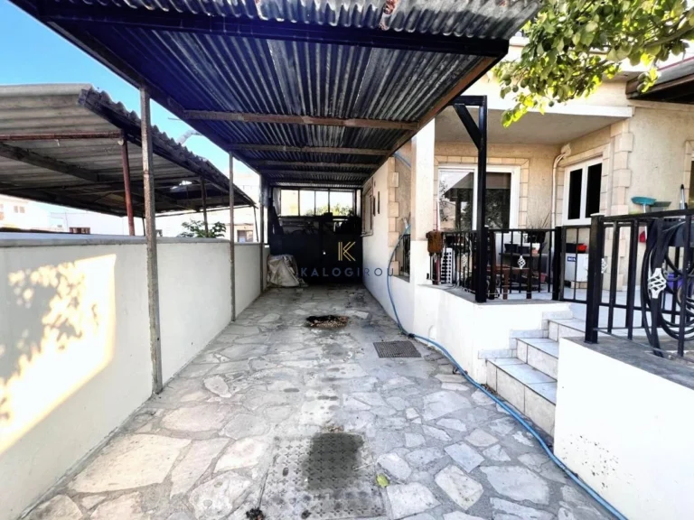 2 Bedroom House for Sale in Drosia, Larnaca District