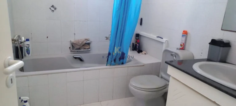 1073m² Building for Sale in Larnaca District