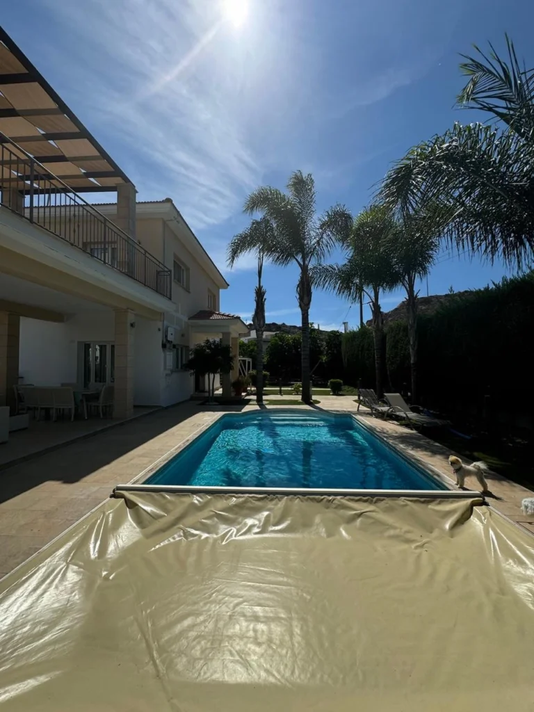 4 Bedroom House for Sale in Agios Tychonas, Limassol District