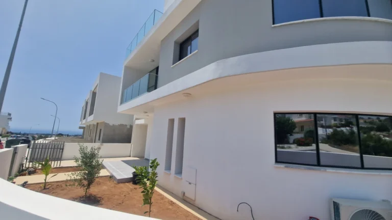 Cheap Houses and Villas for Sale Paphos up to 500000 euro