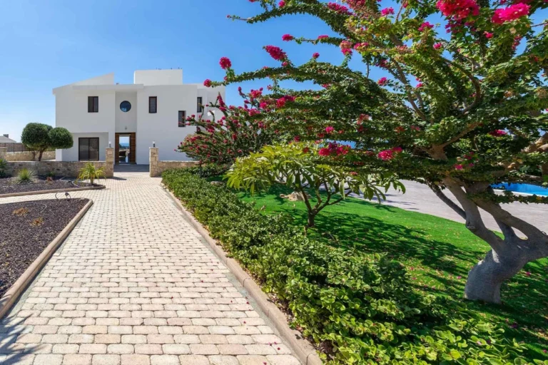 4 Bedroom House for Sale in Kouklia, Paphos District
