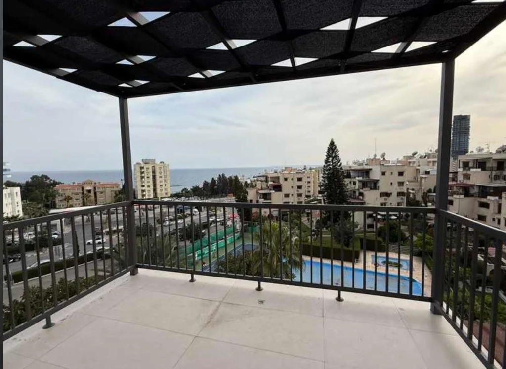 3 Bedroom Apartment for Sale in Agios Tychonas, Limassol District
