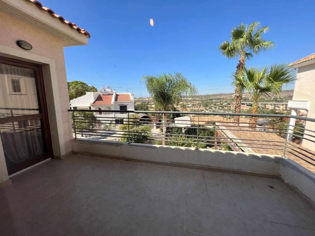 4 Bedroom House for Sale in Erimi, Limassol District