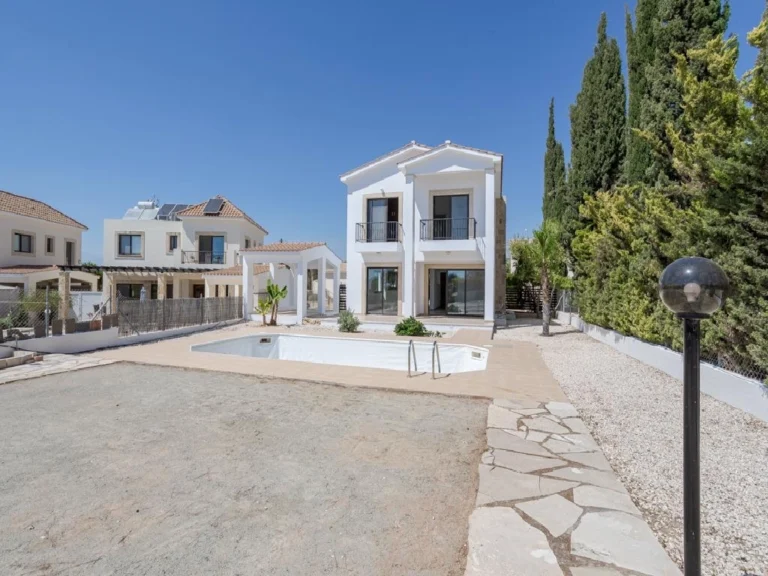 3 Bedroom House for Sale in Kouklia, Paphos District