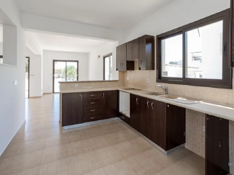 3 Bedroom House for Sale in Kouklia, Paphos District