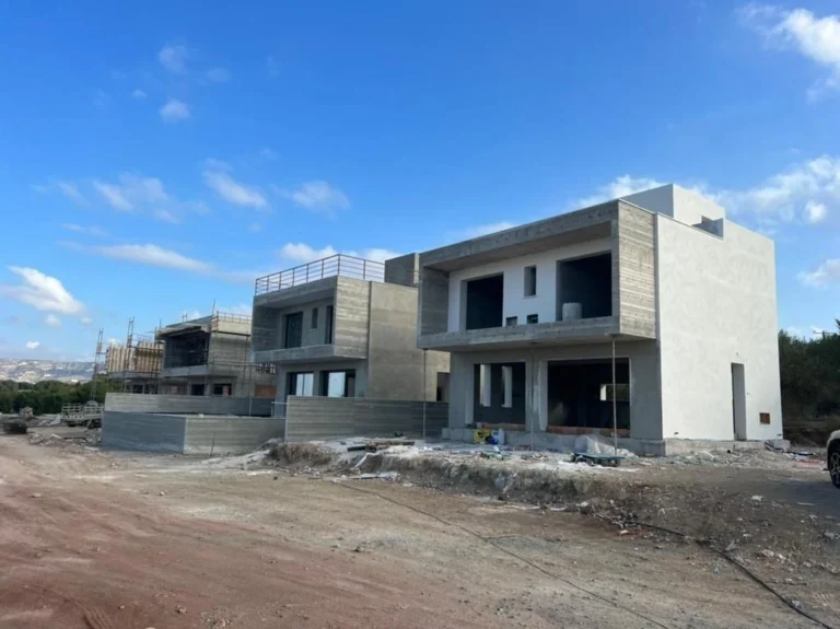 3 Bedroom House for Sale in Kissonerga, Paphos District
