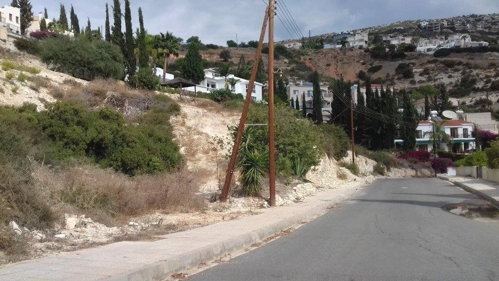 1,100m² Plot for Sale in Pegeia, Paphos District
