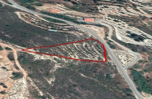 6,160m² Plot for Sale in Pano Kivides, Limassol District