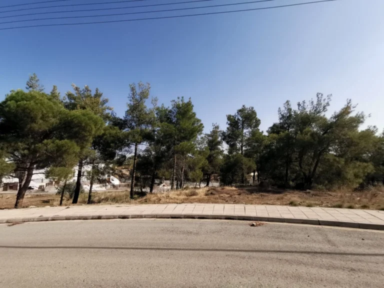 635m² Plot for Sale in Lythrodontas, Nicosia District