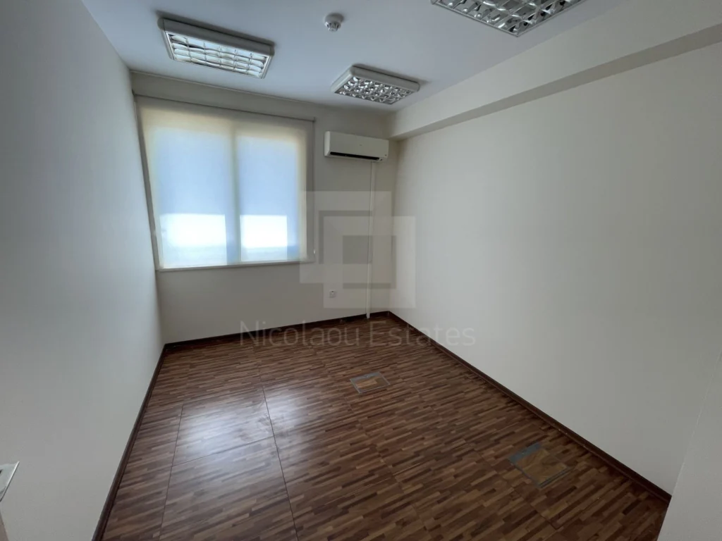 415m² Office for Rent in Aglantzia, Nicosia District