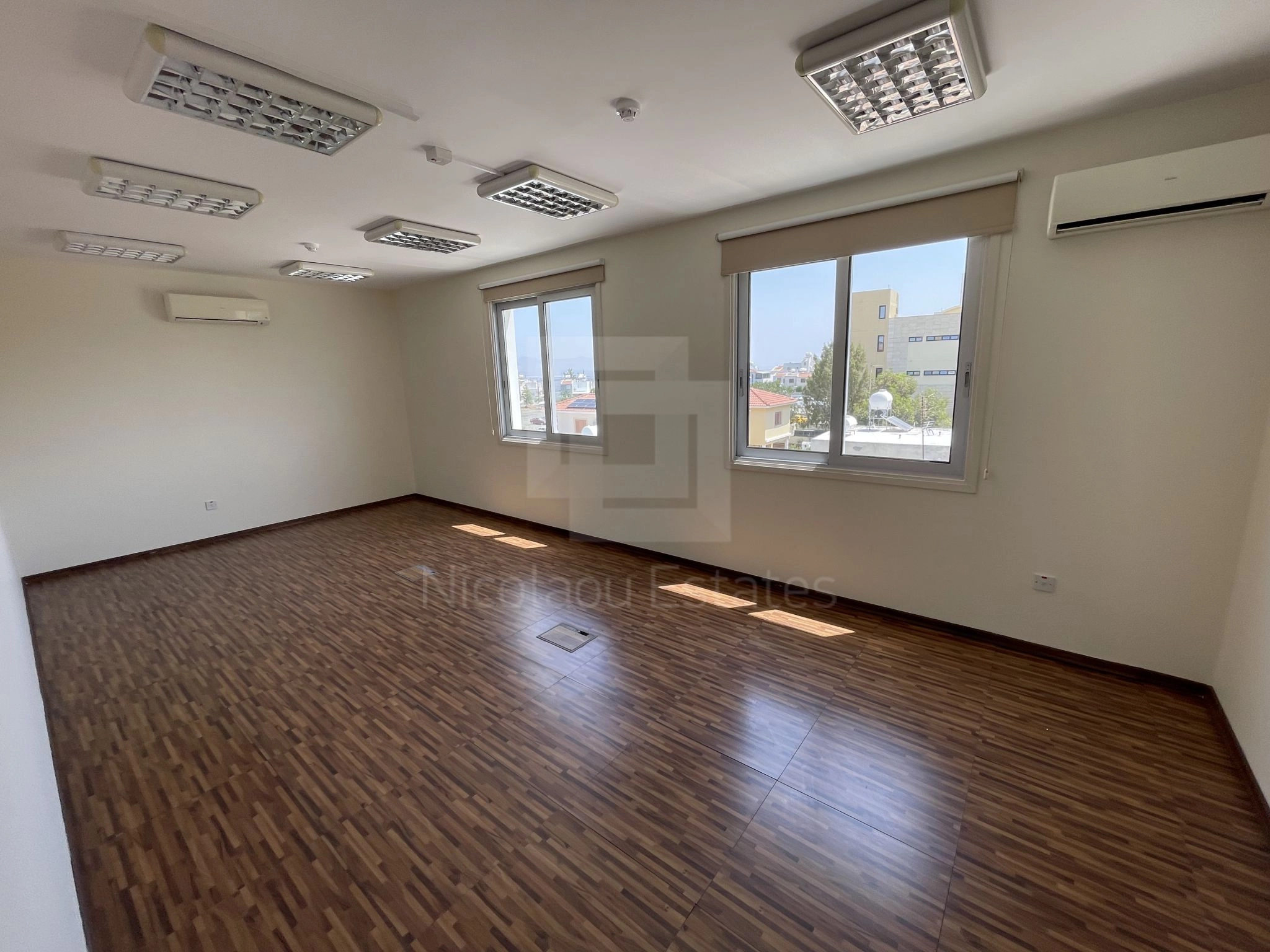 415m² Office for Rent in Aglantzia, Nicosia District