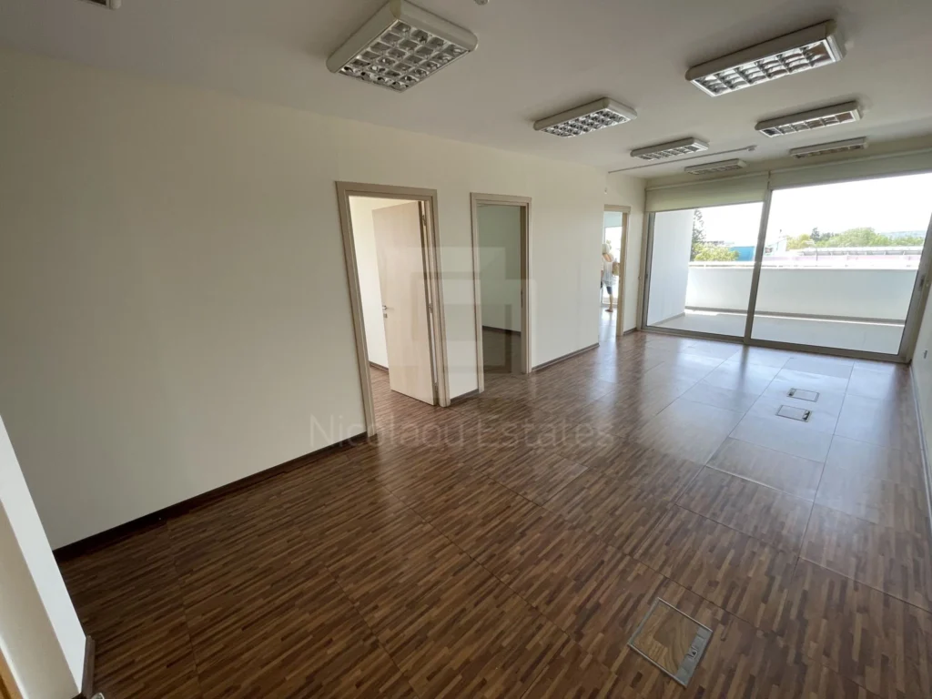 415m² Office for Rent in Aglantzia, Nicosia District