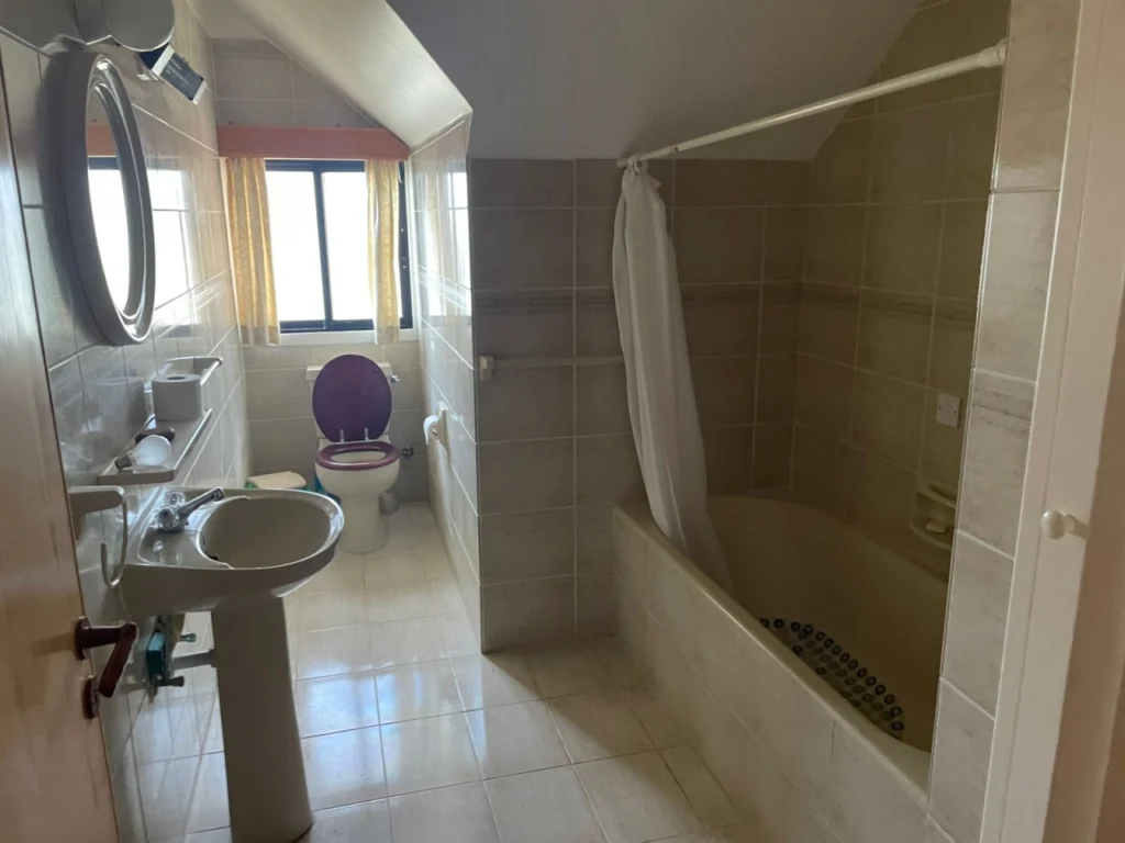 5 Bedroom House for Sale in Limassol District