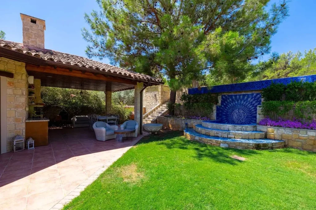5 Bedroom House for Sale in Limassol District