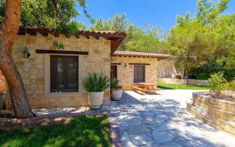 5 Bedroom House for Sale in Limassol District