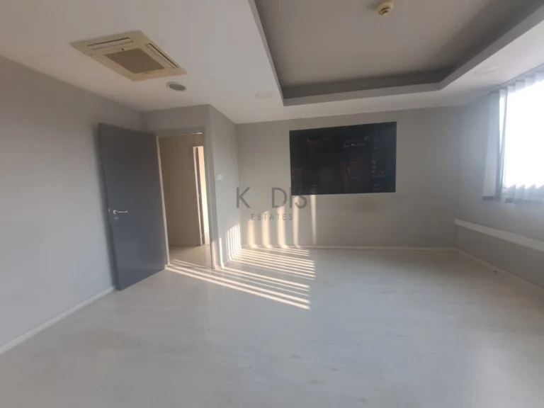 1200m² Building for Rent in Engomi, Nicosia District