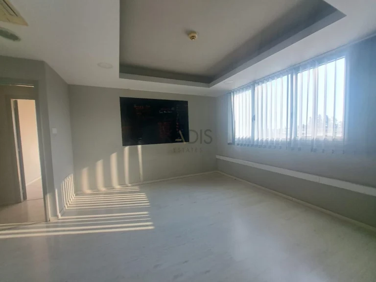 1200m² Building for Rent in Engomi, Nicosia District