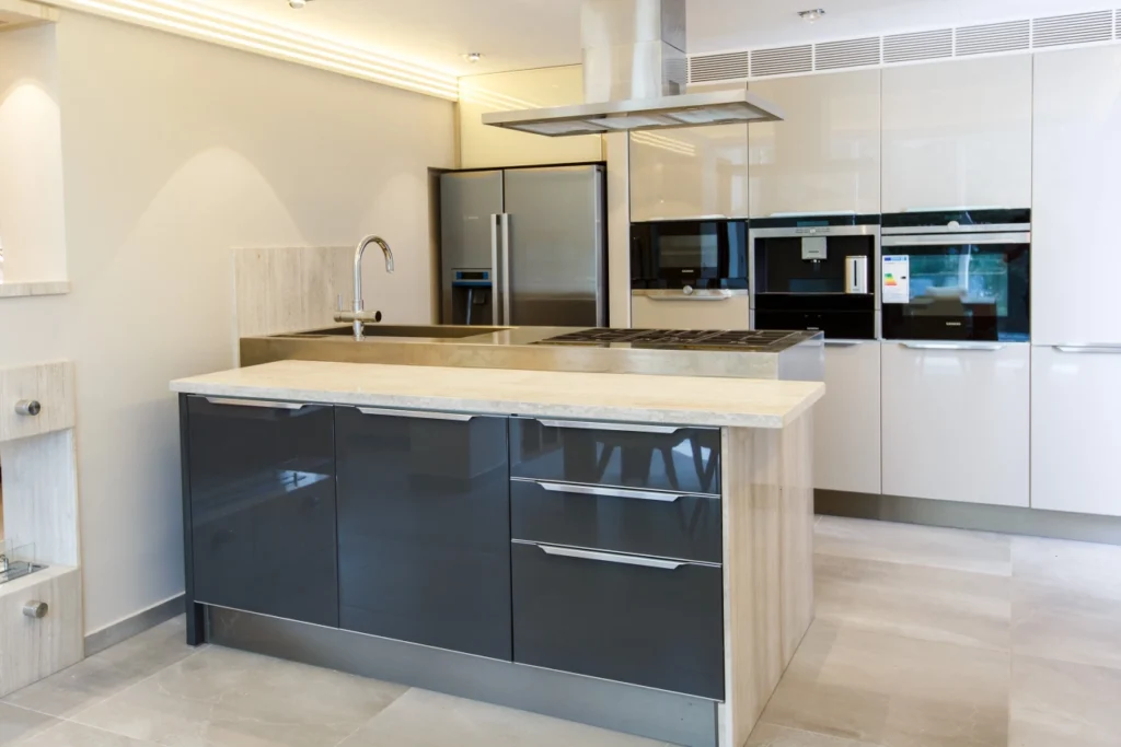3 Bedroom Apartment for Rent in Potamos Germasogeias, Limassol District
