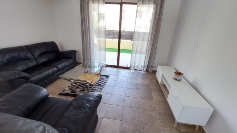 2 Bedroom Apartment for Sale in Paphos – Universal