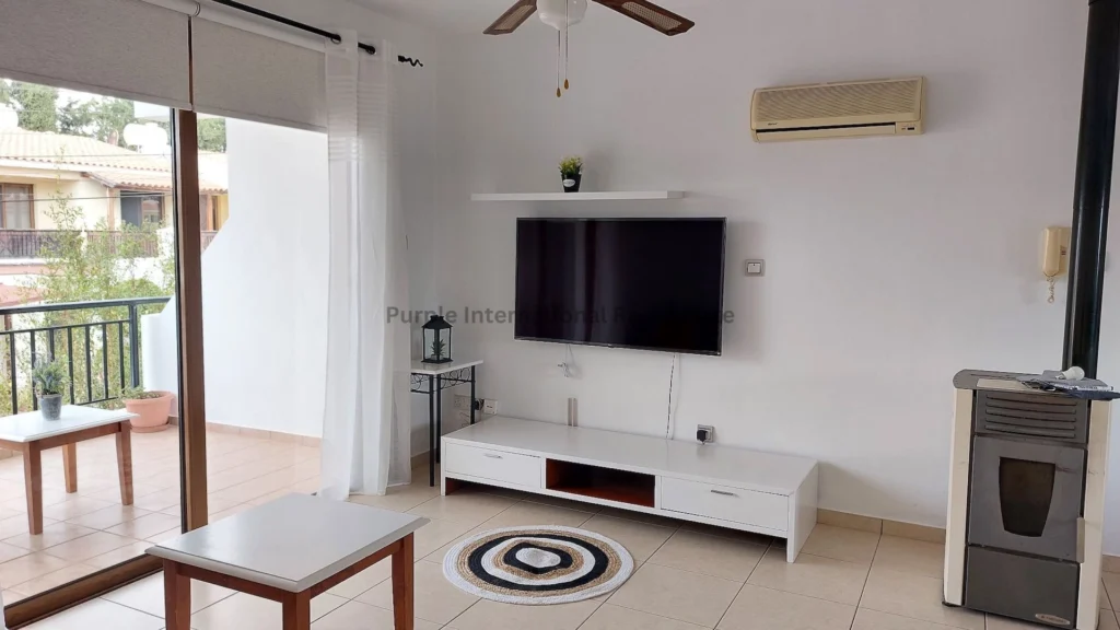 2 Bedroom Apartment for Sale in Paphos – Universal
