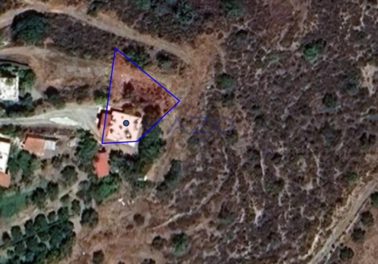 2,826m² Plot for Sale in Dierona, Limassol District